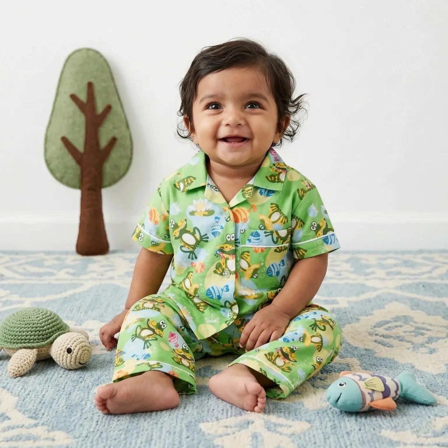 Frog Print Full Sleeve Night Suit